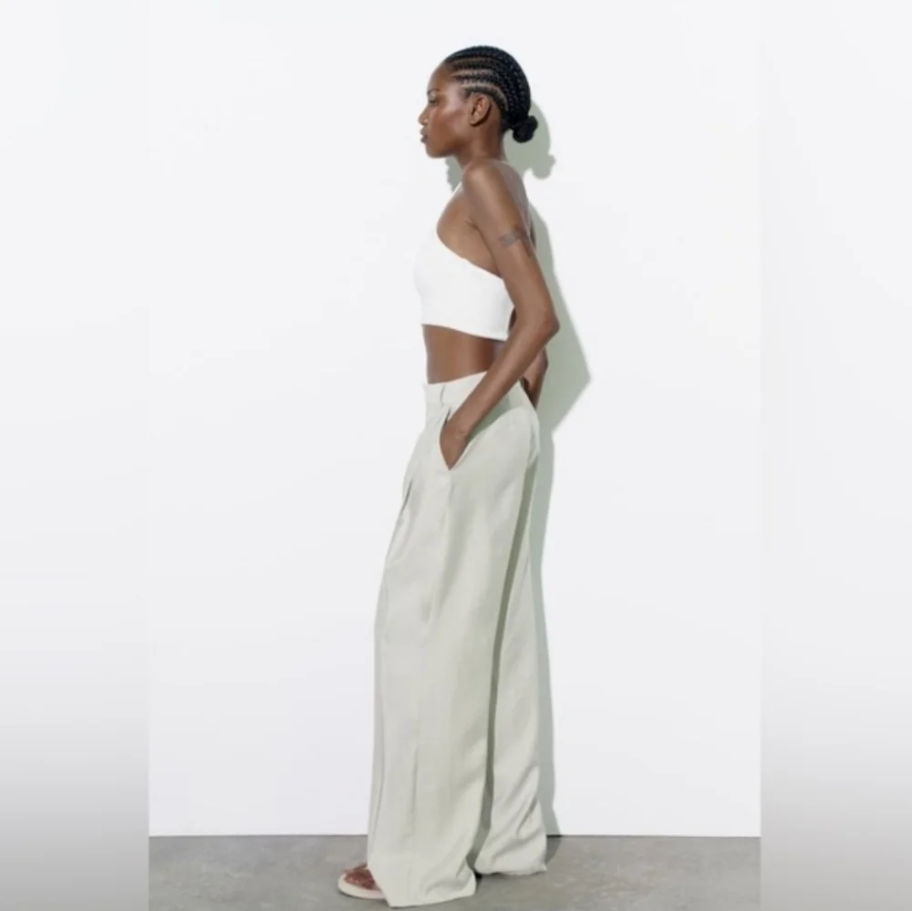 Zara  HighWaist Pants Wide Grey Size S